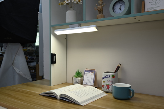 Moderne 5W tafellamp Guangzhou City Handgemaakte slaapkamer ambiance creatie lamp in stijl in beeldkleur.
