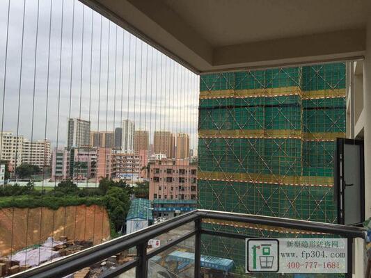 Clip Crossing 20 mm balkon onzichtbaar rooster met aluminium railframe
