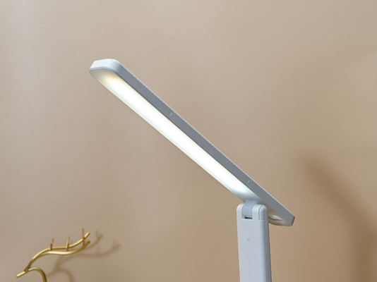 Draagbaar opvouwbaar LED-lezen licht oplaadbaar Tafel bureau studeerlamp Oogbescherming Voor slaapkamer