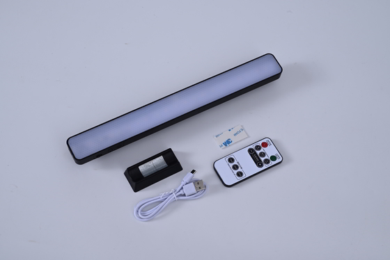 Verstelbare kleurtemperatuur Opvouwbare LED-wandtafellamp Voor huisversiering