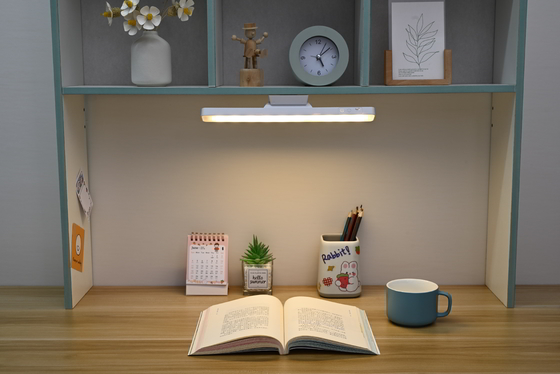 Dimmable LED tafellamp 5W Touch Control In 3500-6500K Kleurtemperatuur