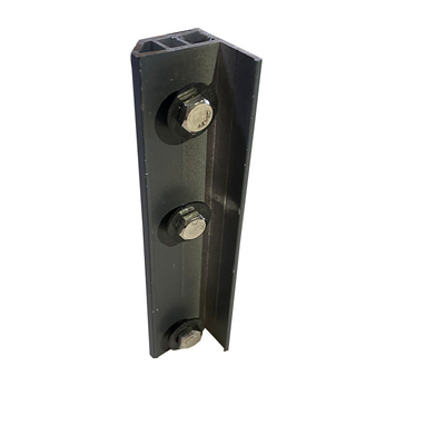 Venster aluminium spoor met 12 1 structuur en robuuste aluminium frames