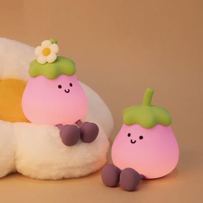 Fabriek Groothandel Cartoon Soft Silicone LED nachtlichten Schattig Kleine Aubergine Bedlampjes Draagbare USB Oplaadbare slaapkamer nachtlichten