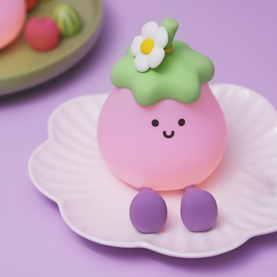 Fabriek Groothandel Cartoon Soft Silicone LED nachtlichten Schattig Kleine Aubergine Bedlampjes Draagbare USB Oplaadbare slaapkamer nachtlichten