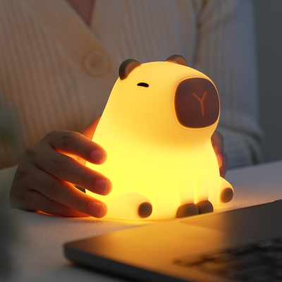 Nieuwe Cute Capybara Silicone Nachtlicht Usb Oplaadbare Led Pat Lamp Timing Dimming Decorative Table Slaap Nachtlamp