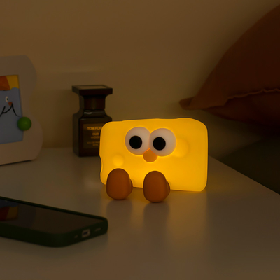 China Factory Modern Design USB Oplaadbare Silicone Baby Night Light Lamp Smart Home Lighting Met Een Kaas Design Voor Meisjes Slaapkamer