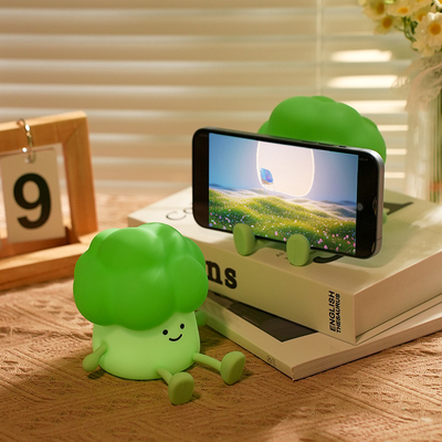 Schattige tekenfilm broccoli om kinderen te begeleiden om te slapen siliconen nachtlamp oplaadbare bedlamp groentelamp