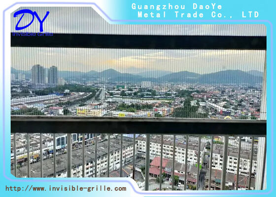 Onzichtbare veiligheidsgrill beschermende onzichtbare barrière ontworpen met behoud van esthetische harmonie