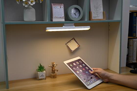 Sterke magnetische adsorptie Led oogbescherming Oplaadbare 800mA lamp Koel licht Usb aangedreven leerlichten