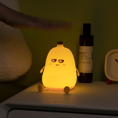 Moderne ontwerp schattig Banana nachtlicht oplaadbaar Dimmable LED kleine bureaulamp grappige tafelversieringen voor slaapkamer sfeer