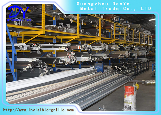Geïsoleerd het Balkon Onzichtbaar Traliewerk van het Aluminiumvenster voor de Commerciële Bouw